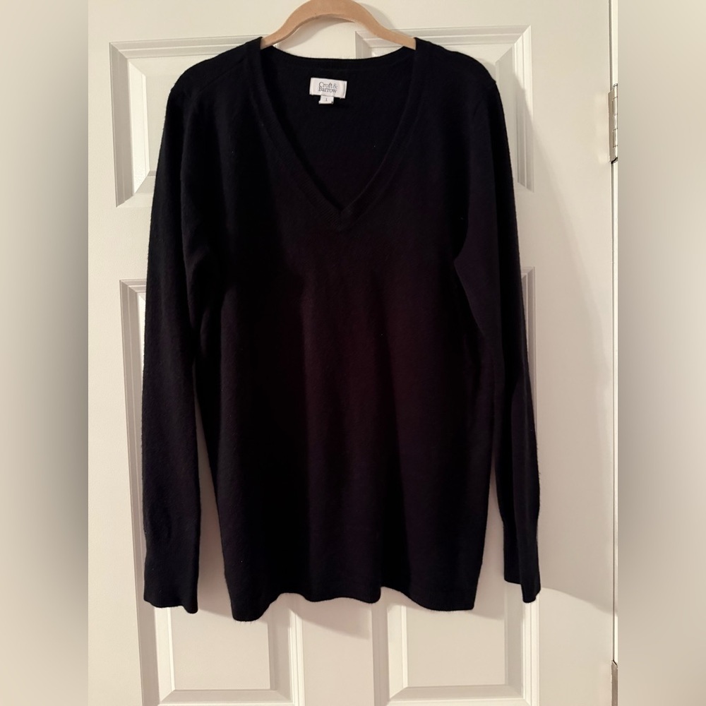 Croft & Barrow | Black V Neck Long Sleeve Sweater | Size L